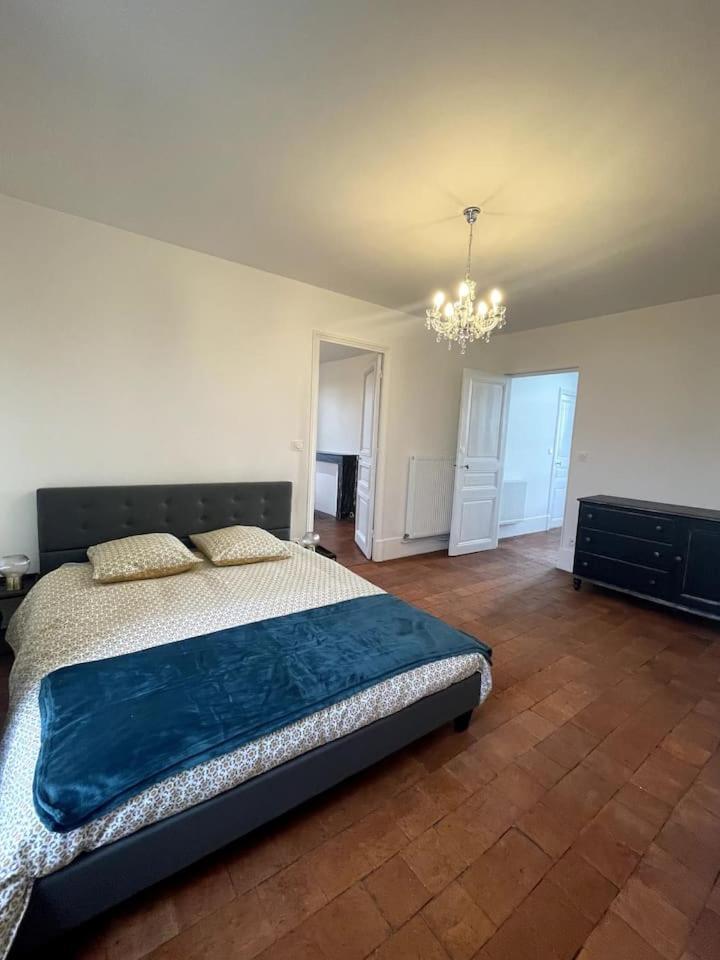 Gite Les Minimes II Avallon Exterior foto